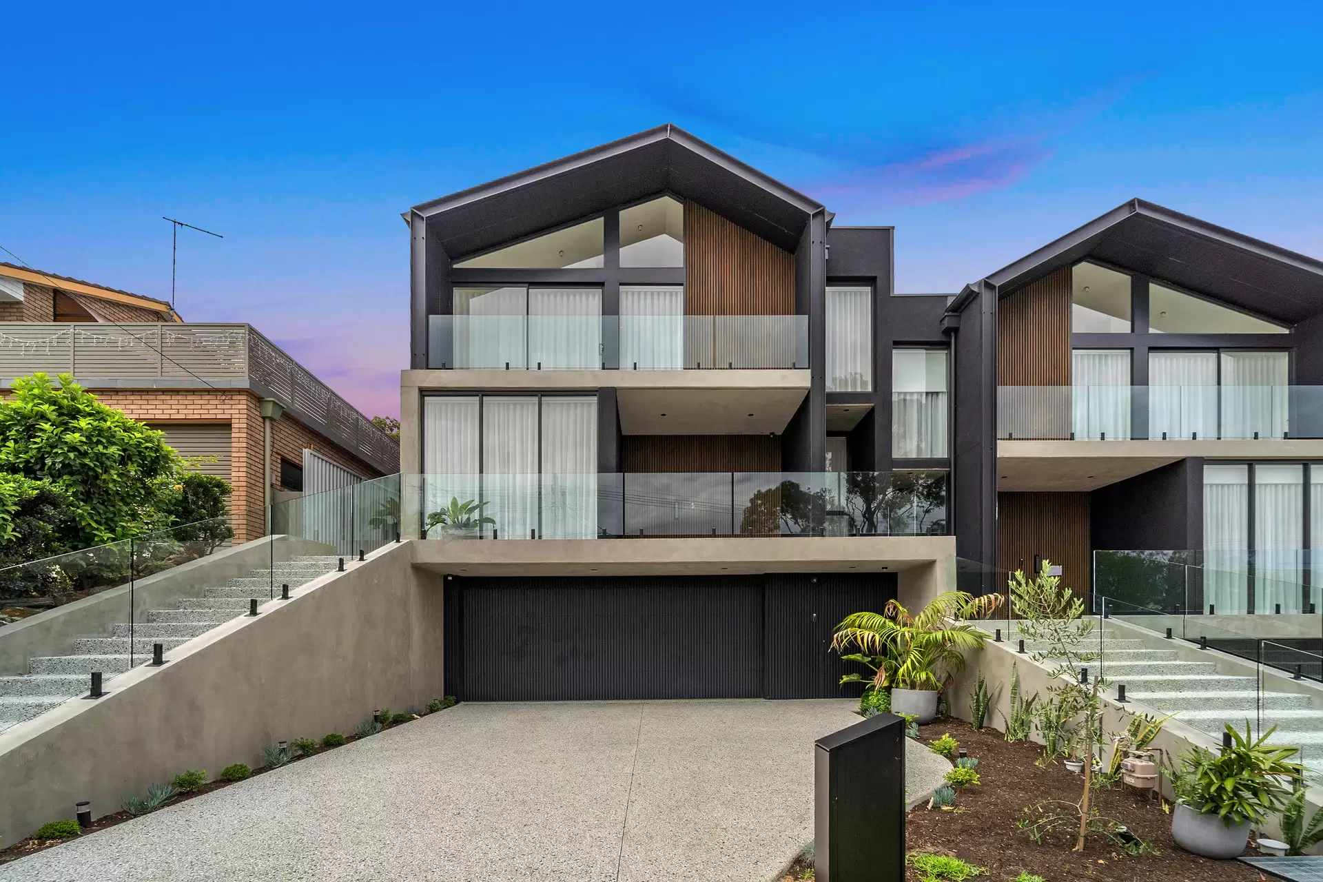 9B Yvonne Crescent, Georges Hall Sold by Pace Property Agents - image 1