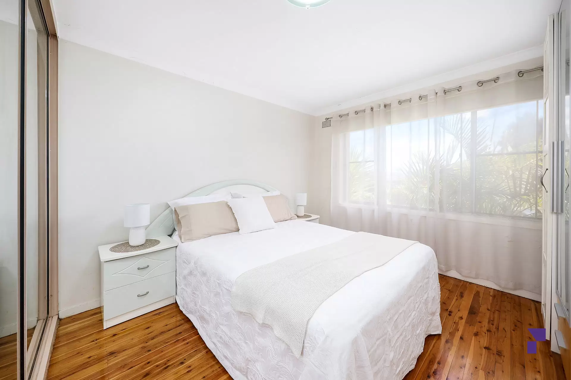 10 Gilliver Crescent, Greenacre Sold by Pace Property Agents - image 1