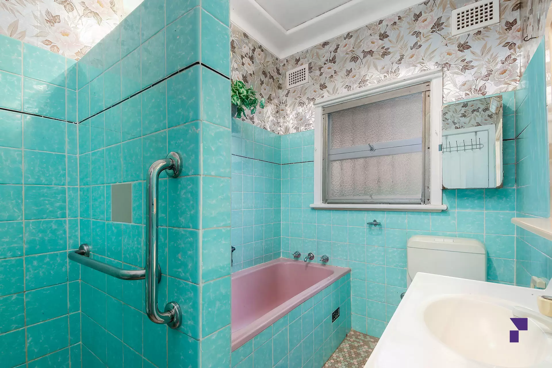 25 Lauma Avenue, Greenacre Sold by Pace Property Agents - image 1