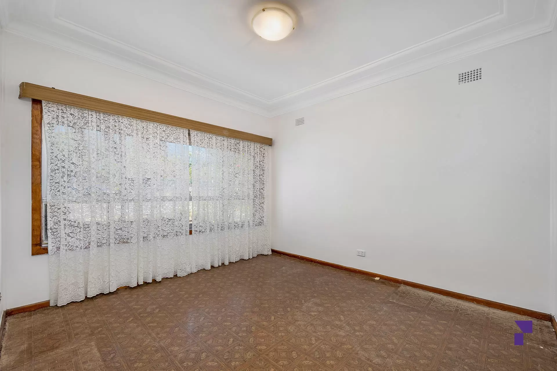 20 Hope Street, Regents Park Auction by Pace Property Agents - image 1