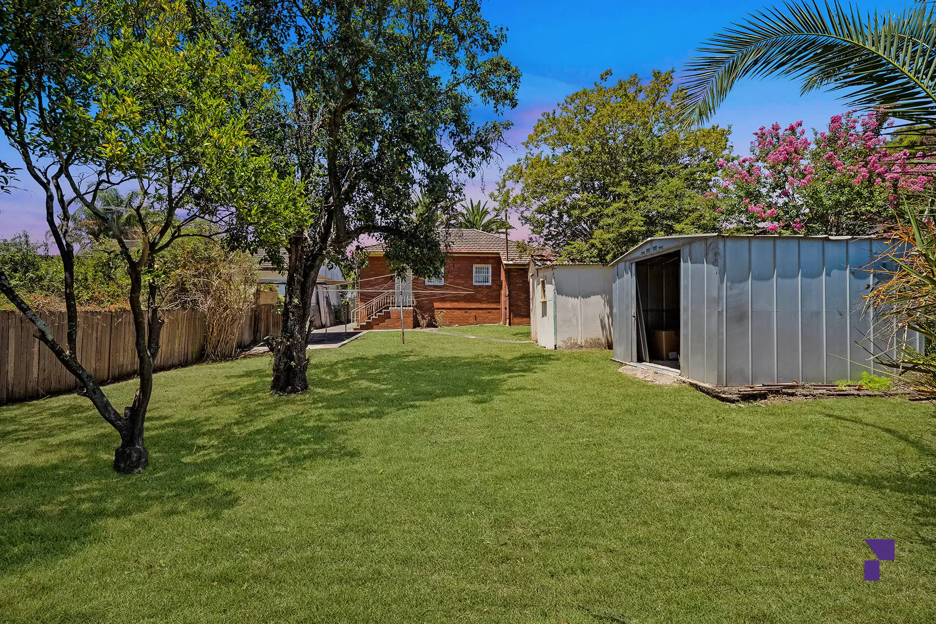 20 Hope Street, Regents Park Auction by Pace Property Agents - image 1